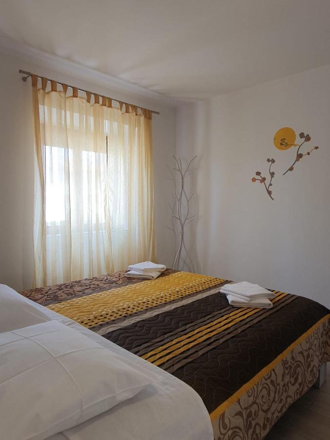 Apartman Mi Nerezine Luaran gambar